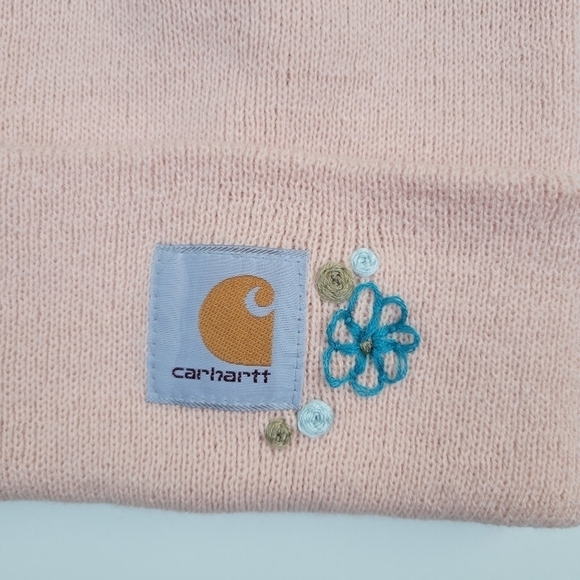 Carhartt NWT Embroidered beanie. - Picture 2 of 8